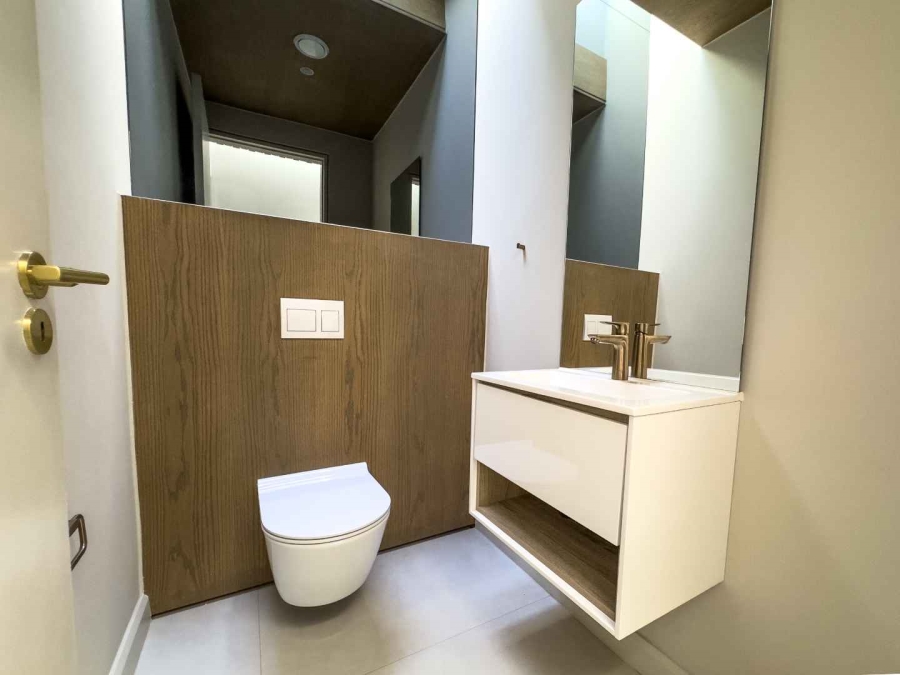 3 Bedroom Property for Sale in Fresnaye Western Cape